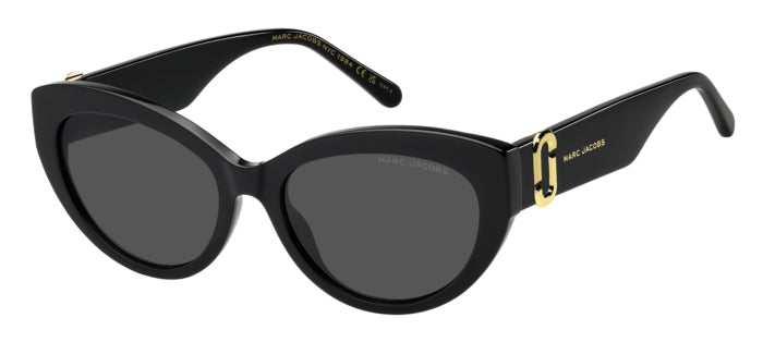MARC JACOBS 883