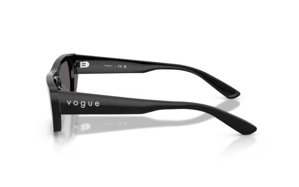 VOGUE 5657