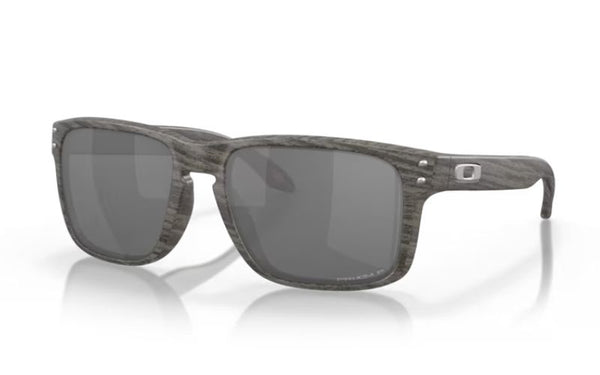 Oakley  holebrook  polarized